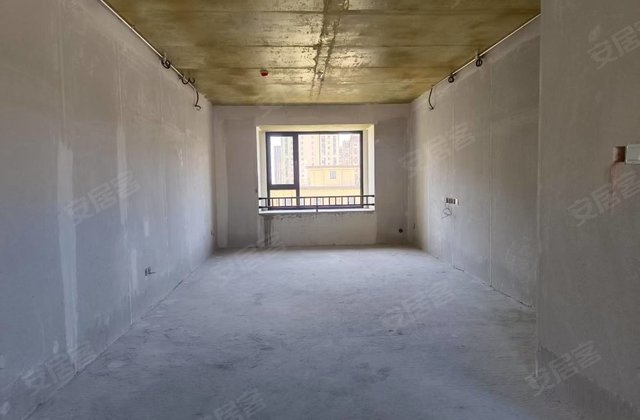 惠风玺院4室2厅139㎡93万二手房图片