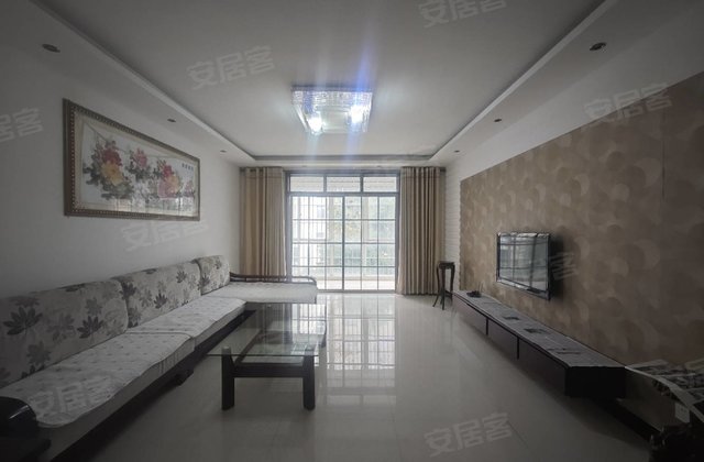 沙澧锦绣花园3室2厅140㎡45万二手房图片