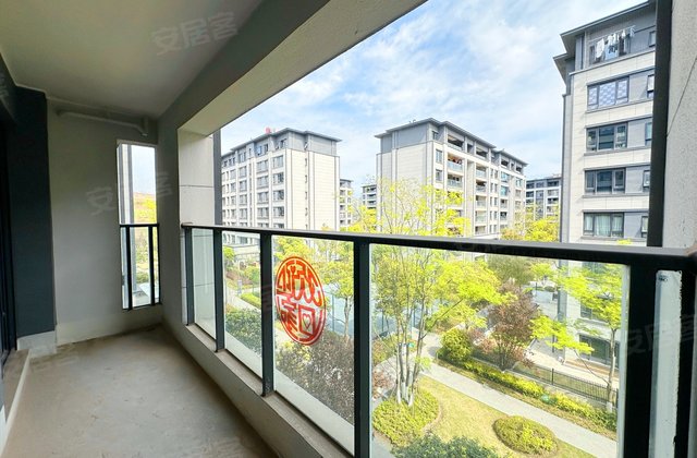 融创溪山春晓(一期1号地块)