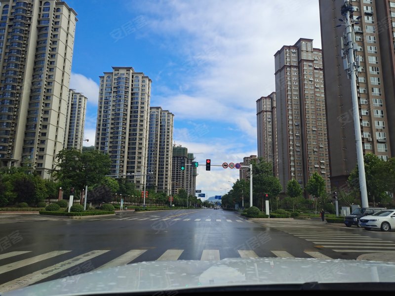 湖西景苑(a区),建华西路,近衡山路-枣庄湖西景苑(a区)二手房,租房