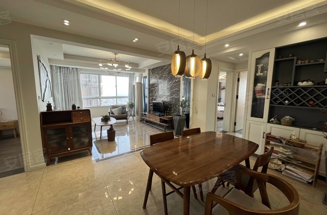 万水清华3室2厅129.22㎡132.8万二手房图片