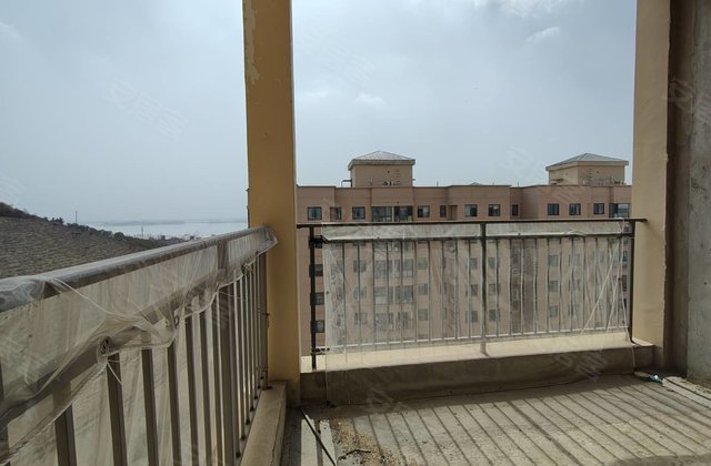 佳田西湖岸3室2厅136㎡81万二手房图片