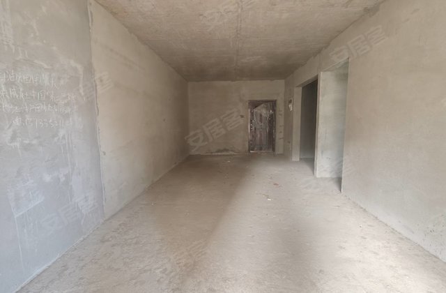 水岸华府4室2厅125㎡50万二手房图片