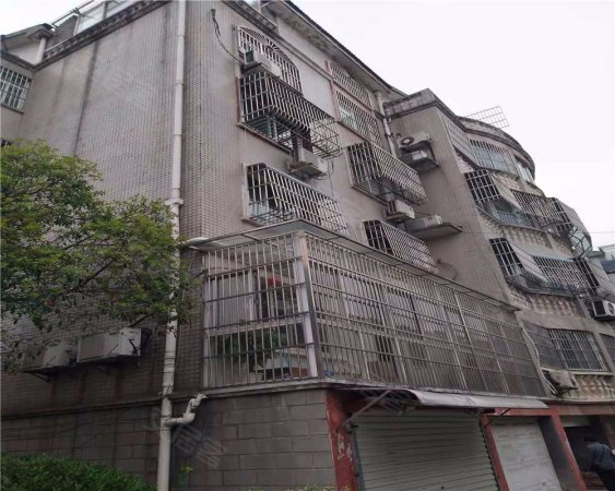 蠡园小区2楼,142.3平方,3室2厅2卫售价142万