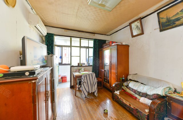 曹杨八村2室1厅45.2㎡280万二手房图片