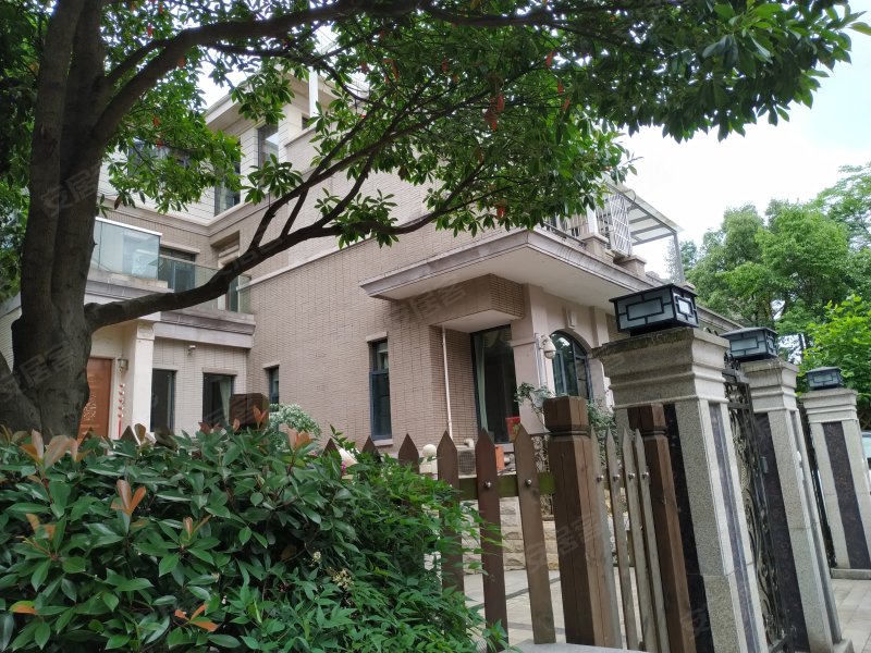 藏珑湖上国际花园(别墅),洪山路188号-长沙藏珑湖上国际花园(别墅)