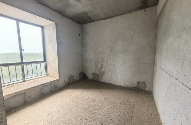 奇石城A区4室2厅141㎡42.8万二手房图片