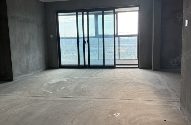 长兴兰园3室2厅124.45㎡145万二手房图片