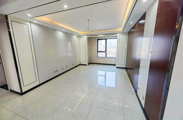 盛世郦园3室2厅122.04㎡165万二手房图片