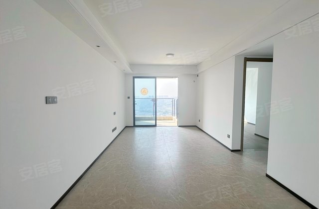 卓越蔚蓝领秀3室2厅83㎡84万二手房图片