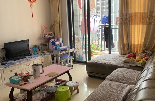 幸福金岸7楼 115方3房2厅2卫 精装修双阳台张华贞3.3分恩平协成地产