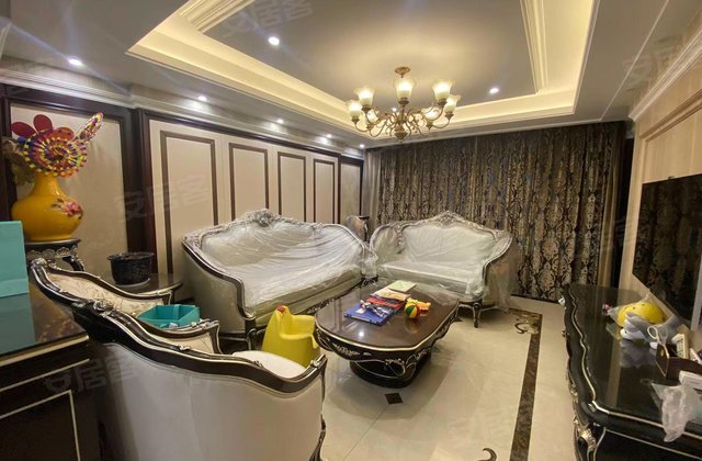 帝景豪园3室2厅143.36㎡178万二手房图片