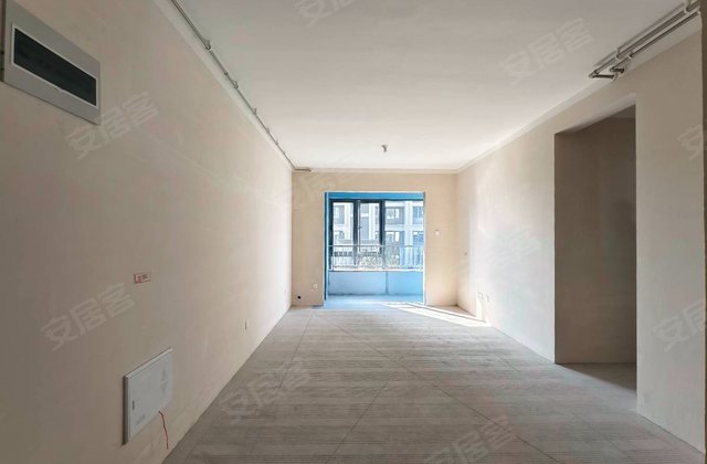 和顺天宸揽镜3室2厅108.68㎡82.8万二手房图片