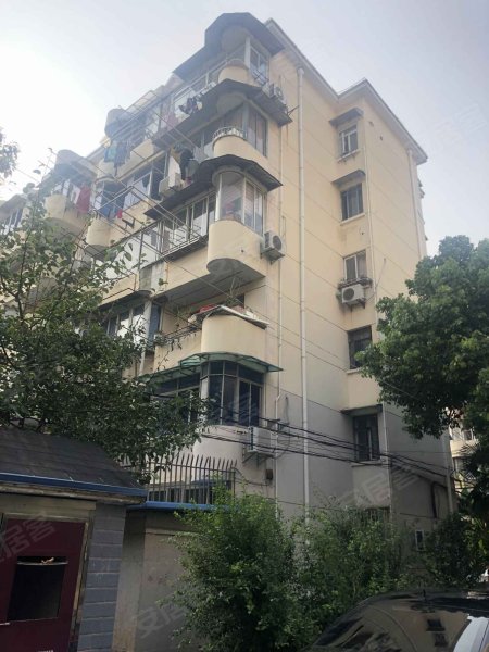 凌兆路500弄小区