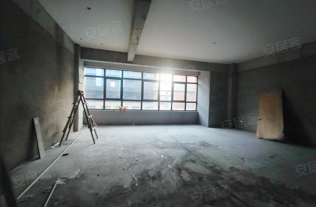 荣鼎嘉之汇3室2厅133㎡75万二手房图片