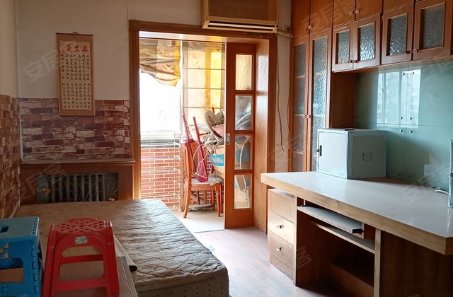 万鑫阁3室2厅151㎡128万二手房图片