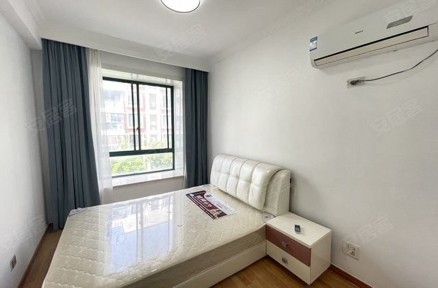 宝业凤凰新城2室2厅86㎡170万二手房图片