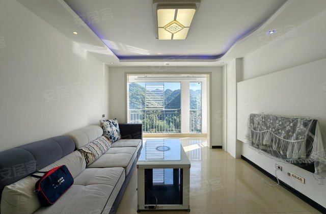 四季花城3室2厅91.88㎡41万二手房图片