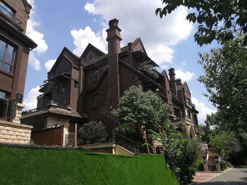 融创伊顿庄园(一期)