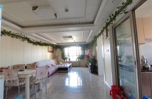 61小区城建景河花园3室2厅126.22㎡76.5万二手房图片