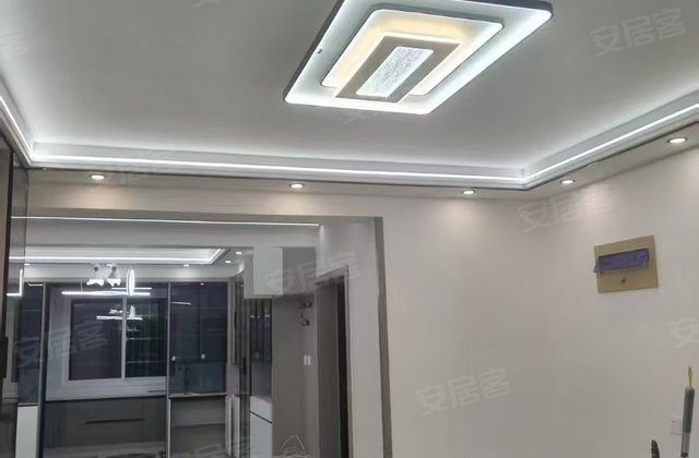 园中苑3室2厅135.05㎡61万二手房图片