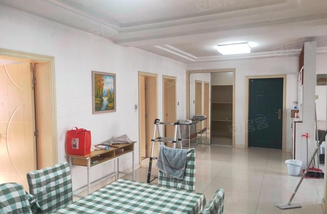 五山新苑3室2厅117.34㎡78万二手房图片