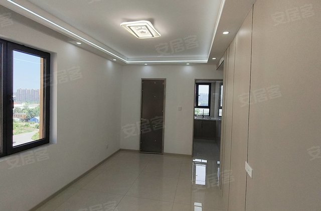 日新小区2室1厅54.7㎡14.5万二手房图片