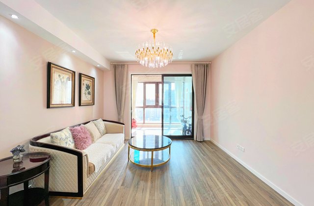 苏宁悦城(A区)3室2厅120.7㎡178.8万二手房图片