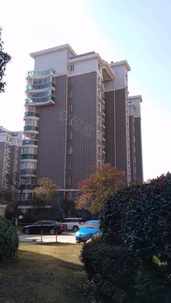 莲浦府邸(东区公寓住宅)