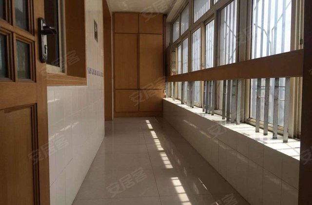 泰康花苑3室2厅117㎡25万二手房图片