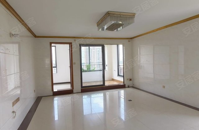 益盛园4室2厅177.81㎡56万二手房图片