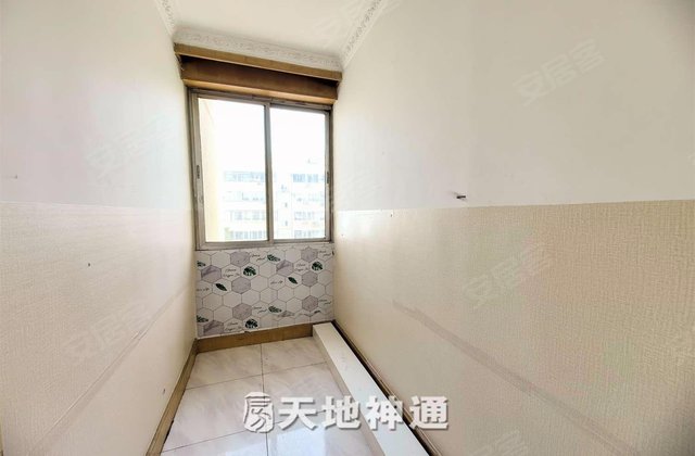 迎宾中路31号院3室2厅116.58㎡225万二手房图片