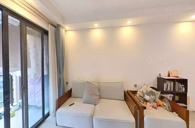 中强荷城世家3室2厅99㎡53万二手房图片