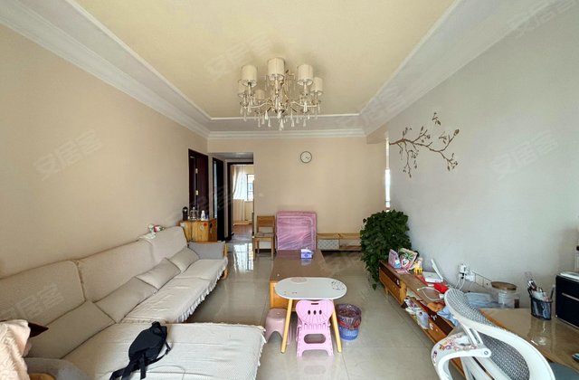 恒大云报华府3室2厅121.46㎡120万二手房图片