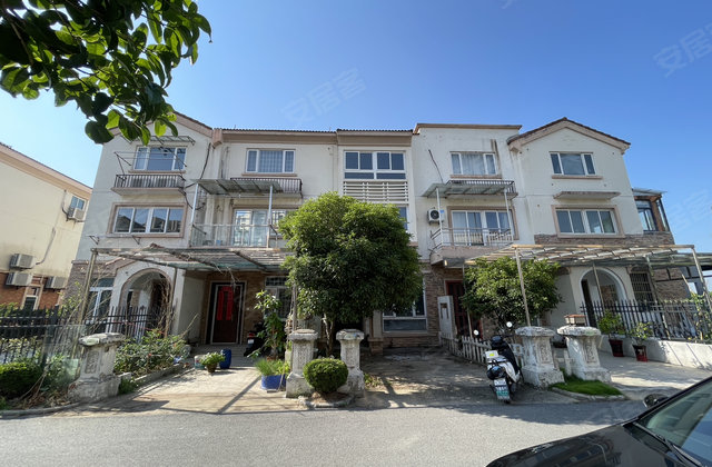 碧桂园秦潭凤舞(别墅)4室2厅199㎡119.8万二手房图片