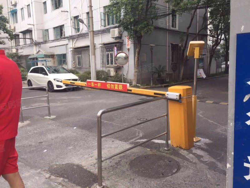 金杨新村六街坊 