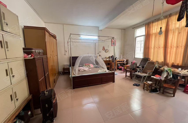 桂塘路1区8室0厅320㎡128万二手房图片