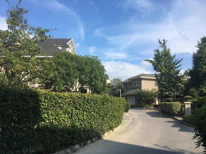 山水湖滨花园(别墅),金城西路266号-无锡山水湖滨花园(别墅)二手房