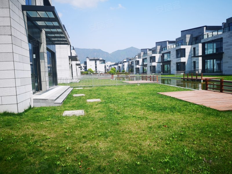 耀达天玺(别墅)