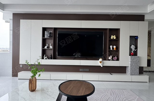 天安豪园4室2厅140㎡51万二手房图片