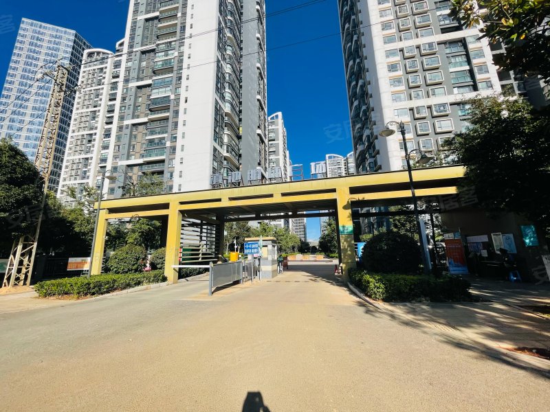 滇池明珠广场