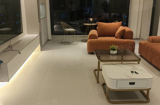 万隆府4室2厅134㎡229万二手房图片