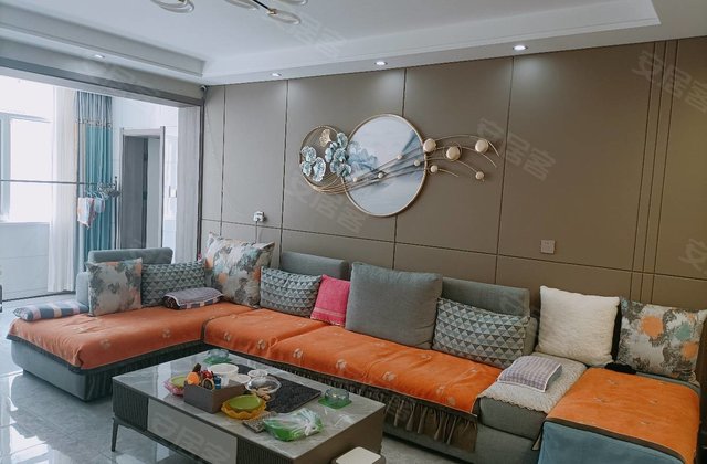 工行家属楼3室2厅136㎡50万二手房图片