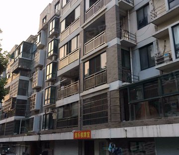 近距离 人和家园两房 业主诚心出售