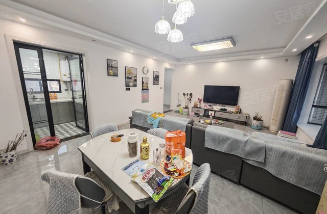 汉江新城2期网师苑3室2厅124.95㎡50万二手房图片