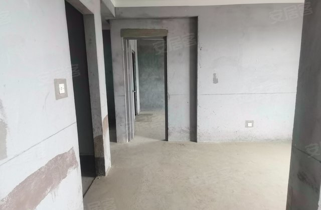 云都会府(一期)3室2厅110.06㎡84万二手房图片