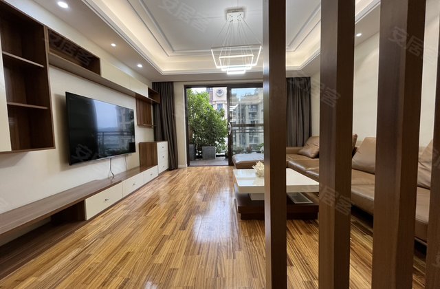 中央公园5室2厅150㎡99.9万二手房图片