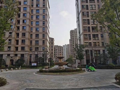 苏州房产网>苏州小区>吴江小区>太湖新城小区>枫丹壹号>枫丹壹号实景