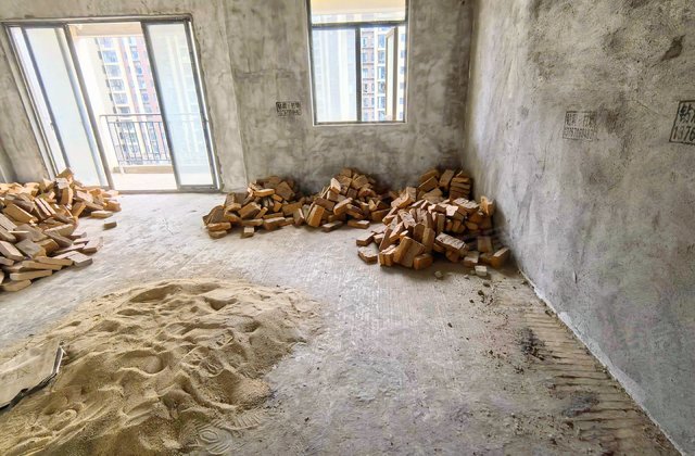 阳光悦湖A区4室2厅141㎡79万二手房图片