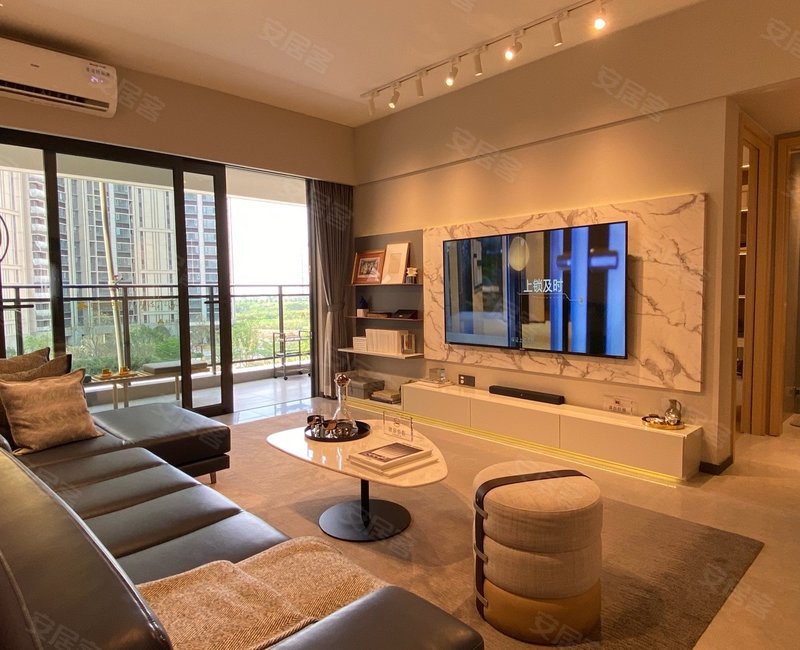 时代水岸 带精装修(内部价)即卖即入住 海丰cbd商业中心